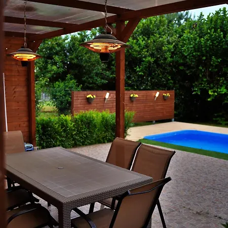 Сasa de vacaciones Annie Lesencetomaj